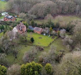 1397973 - Drone ...