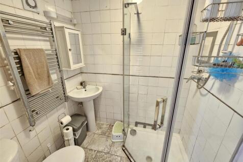 Ground Floor Shower Room.jpg