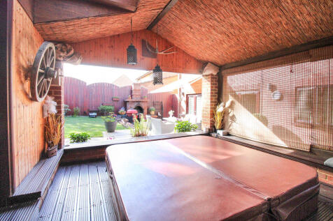 Hot tub area