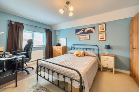 1376950-2-6915b3e...