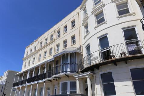 5, 51-52 Marine Parade (17).JPG