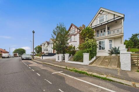 CAM01085G0-PR0592...