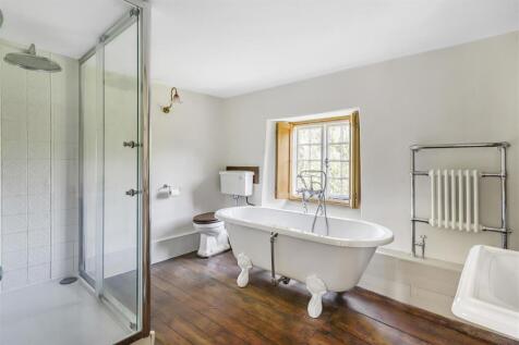 Lower End Farmhouse, 10 High Street South, Tiffiel