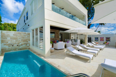 Solaris | Beachfront Villa
