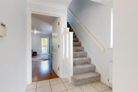 HALLWAY.jpg
