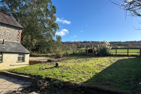 WhatsApp Image 2025-11-20 at 12.22.28 (3).jpeg