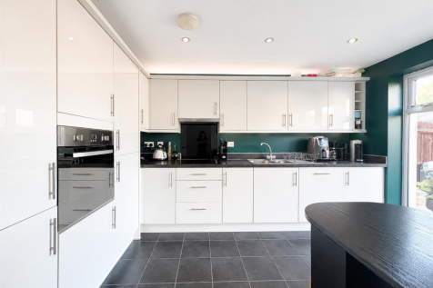 KITCHEN!.png