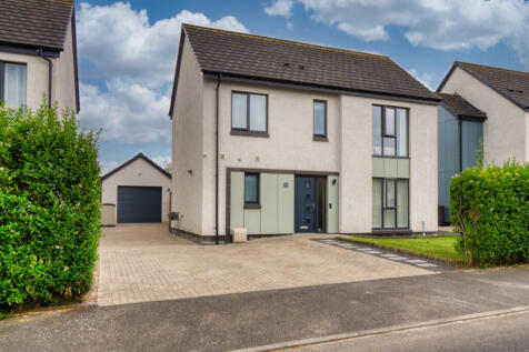 3 Bedroom Detached Villa