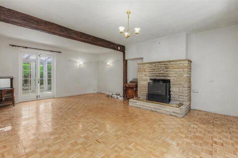 Sitting Room 1.jpg