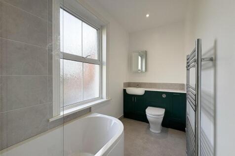Bathroom-2.jpg