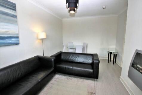 Lounge b