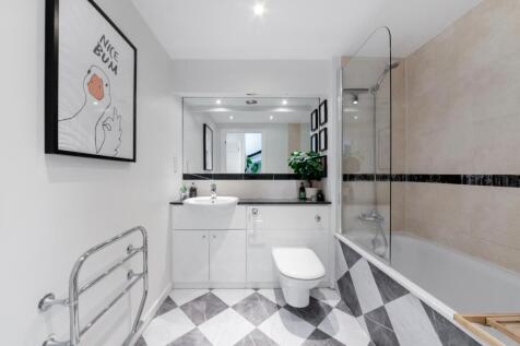 2 bed, 2 bath Apartment in bath - Photo 11