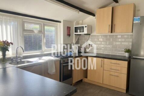 room-2-58-richmond-wood-road-bh8-9dj-1066279