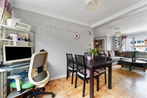 23 Graitney Close, Cleeve 51.jpg