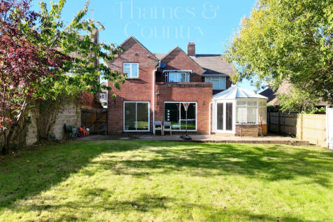 Rupert Avenue - Back Garden