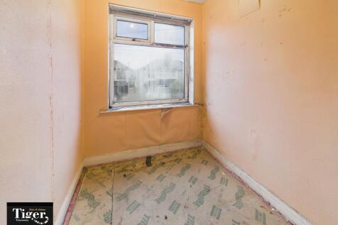 CAM02176G0-PR0765...