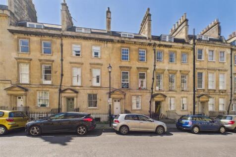 Flat 3 40, Rivers Street, Walcot, Bath BA1 2QA | |