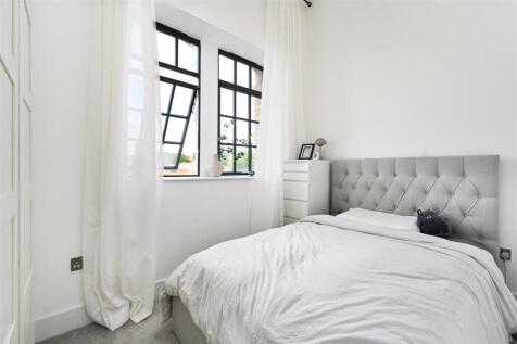 flat-27-the-old-brewery-bn41 (5).jpg