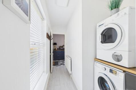 Utility Cloakroom- Mark Stephens EweMove Newmarket