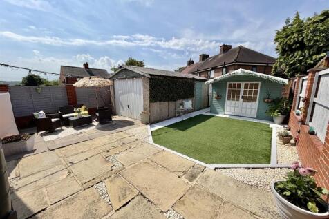 Bramleys Estate Agents - Greenside Road - Mirfield