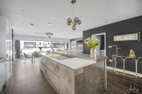 Open Plan Kitchen/Living Room