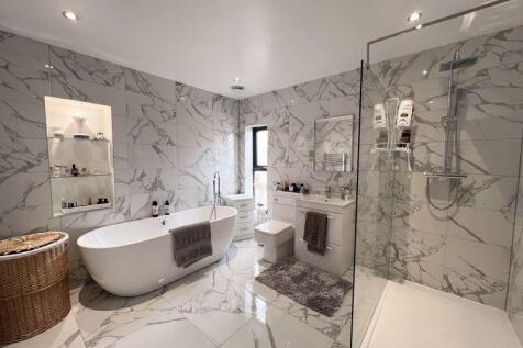 Ensuite Bathroom