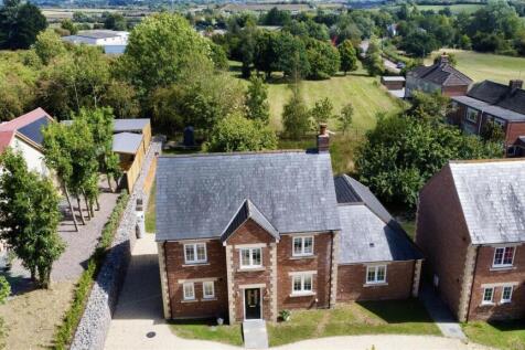 dji_fly_20250808_142508_964_1754662212267_photo_op