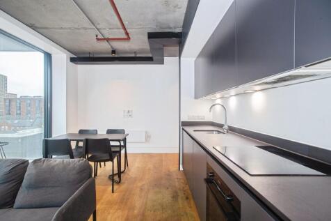 1 bed, 1 bath Apartment in Manchester - Photo 6