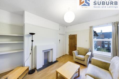 RT151 Livingroom