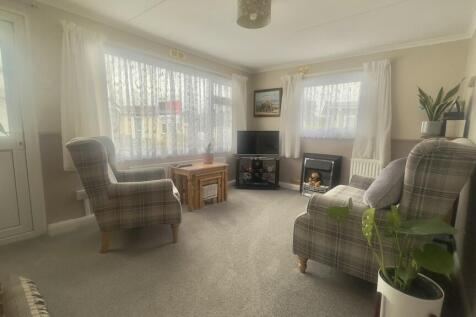 FF6B4B42-830D-400...