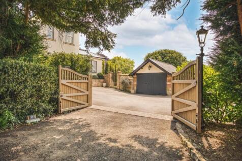 Driveway entrance