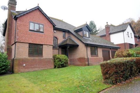 Available 24/08/2026 - Exceptional detached family home. 5 bedrooms, 2 en suites, lounge, dining room, study, kitchen, utility, gas central heating, double garage & fully enclosed private rear garden.