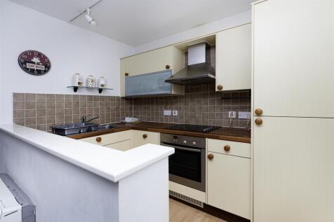 Living/Dining Kitchen