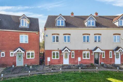 25GarwoodCresWeb03.jpg