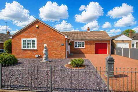 Leas Road, Clacton on Sea, Essex, CO15 1DS