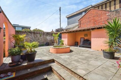 Property Image 18