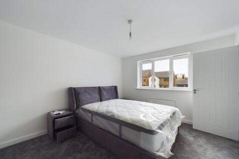 CAM02060G0-PR0280...