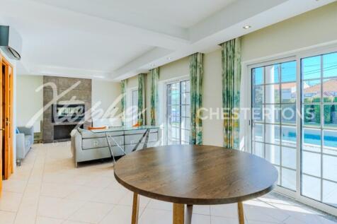 Betunes 4 Bed Semi Detached Property For Sale (15)