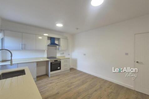 1 Bedroom Flat in DY12 2AF
