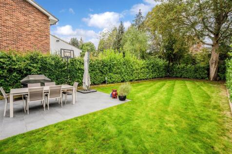 COLLEGE AVENUE (5).jpg