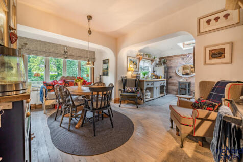 f13d5032-baf2-4d8...