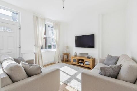 Lounge (Virtually Furnished)