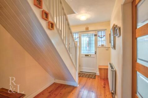 123 Eltham Road (15).jpg