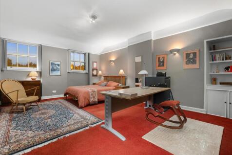 5 bed, 3 bath Town House in Bristol - Photo 21