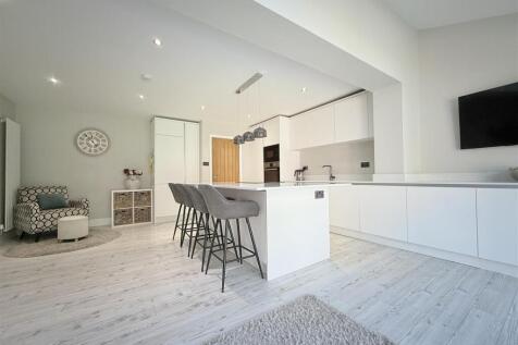 Family Living Kitchen