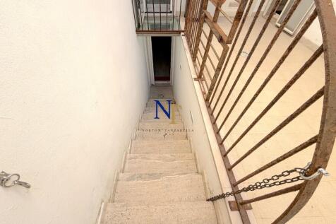 Private outdoor spac