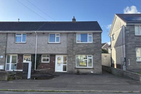 3 Bedroom House in CF31 4ER