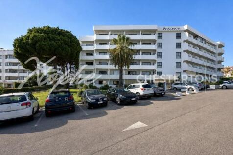 Vilamoura Studio Apartment For Renovation For Sale Walking Distance To The Marina (8)