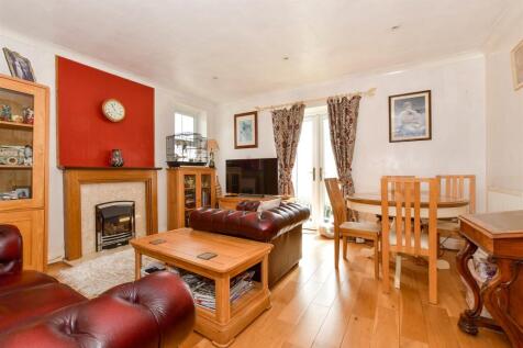 Lounge/ Dining Room
