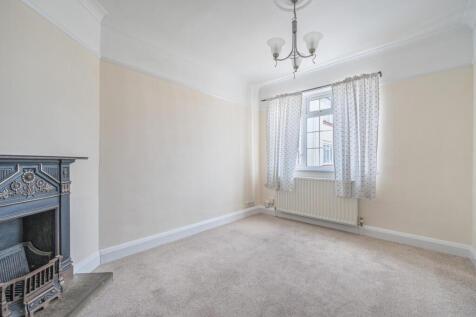 1343861-6-68b5754...